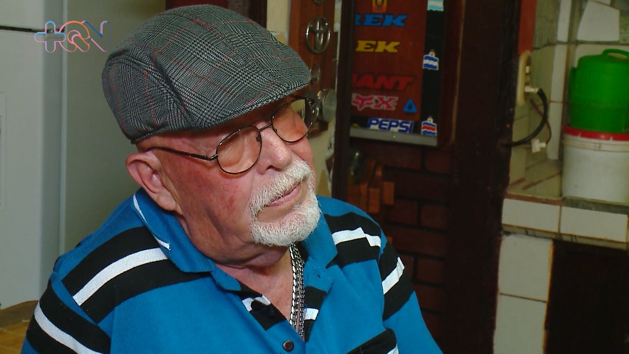 Su casa es un mundo de curiosas colecciones qn-Su casa es un mundo de curiosas colecciones-010223