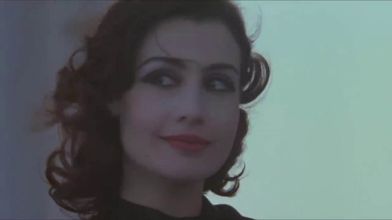 Scenes from Tinto Brass 'All Ladies Do It' 1992 film. ft. Loverman ...