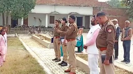 छात्रा ने की 1076 पर प्रिंसिपल की शिकायत तो शाबाशी देने कॉलेज पहुंच गए थानेदार