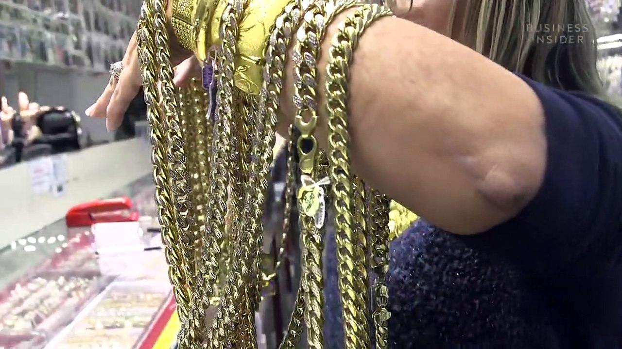 Why Gold Is So Expensive  So Expensive-QCQ_2023