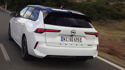 New Opel Astra Sport Tourer GSe Driving Video