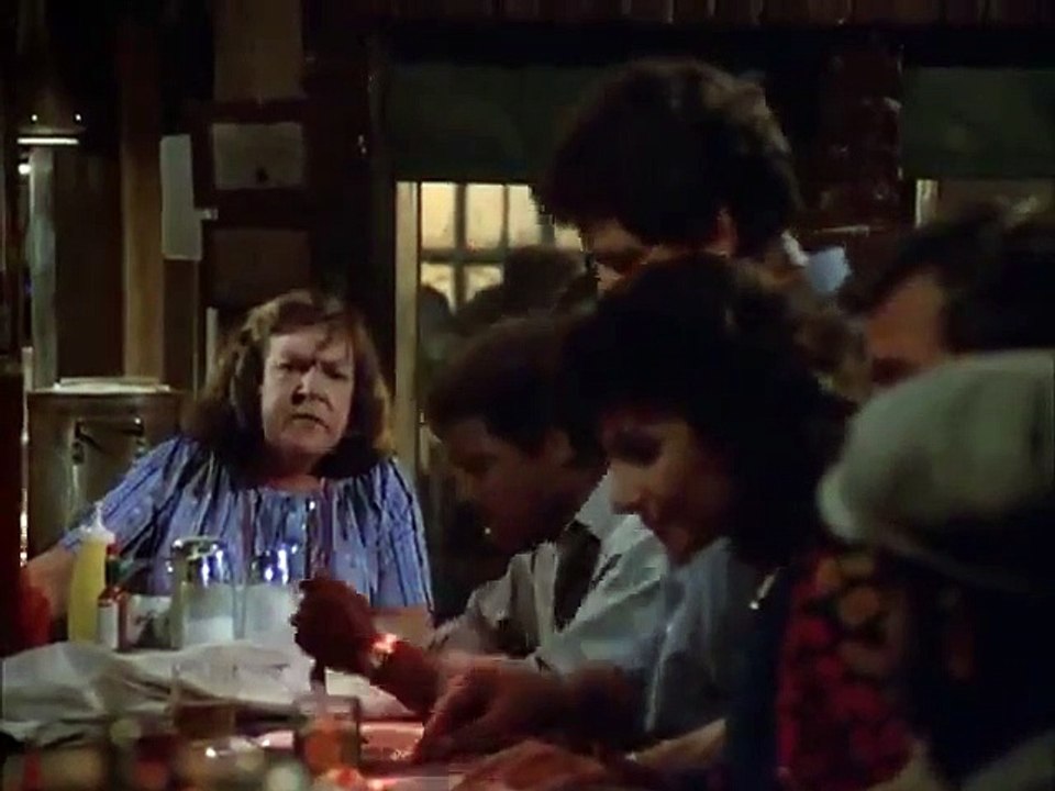 Hill Street Blues - Se6 - Ep01 - Blues in the Night HD Watch