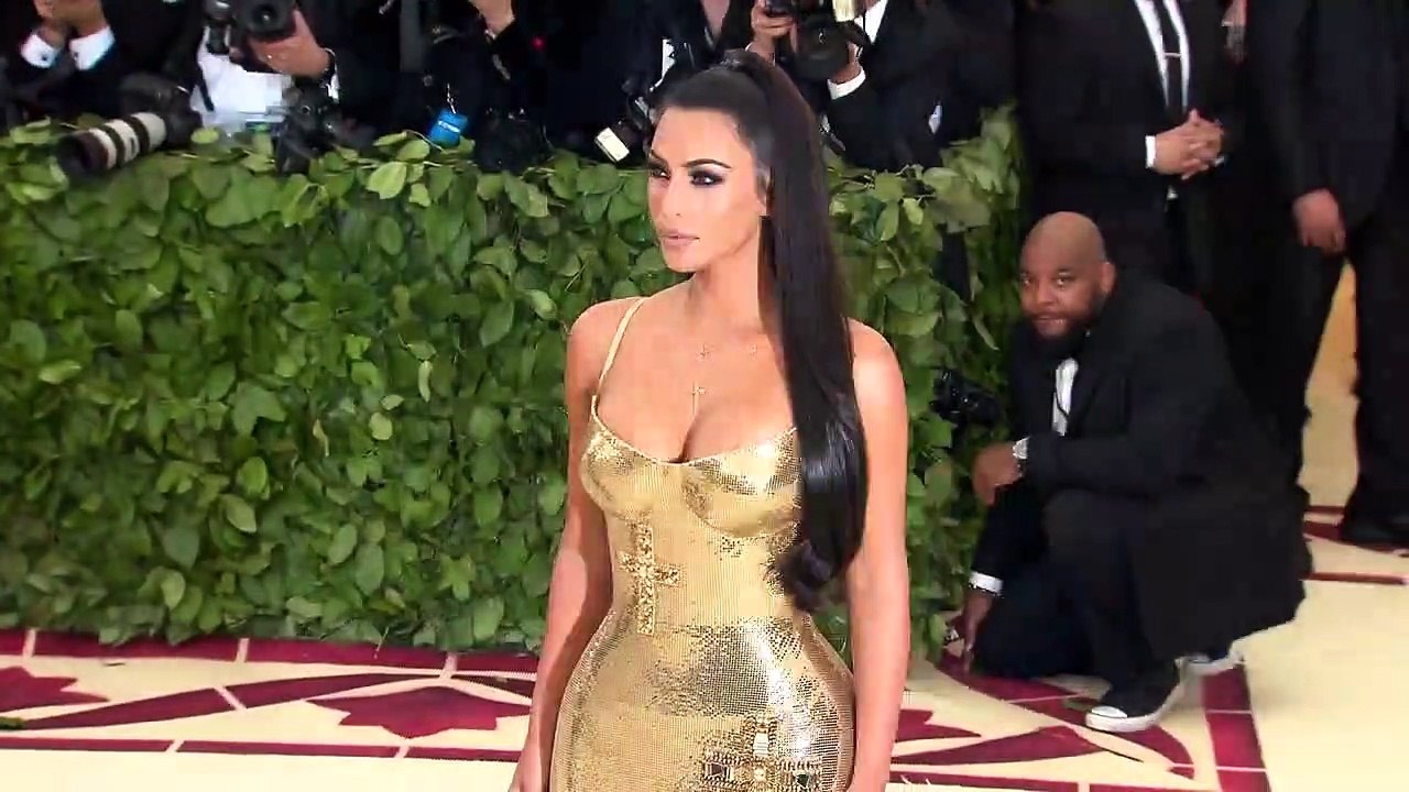 Kanye West Under Investigation For Robbery After Grabbing Woman’s Phone As She F