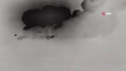 İsrail savaş uçakları Gazze'yi vurdu