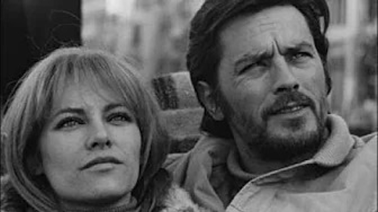 "Je l’ai vue mourir" : Alain Delon sur les dernières heures de son ex-femme Nathalie Delon