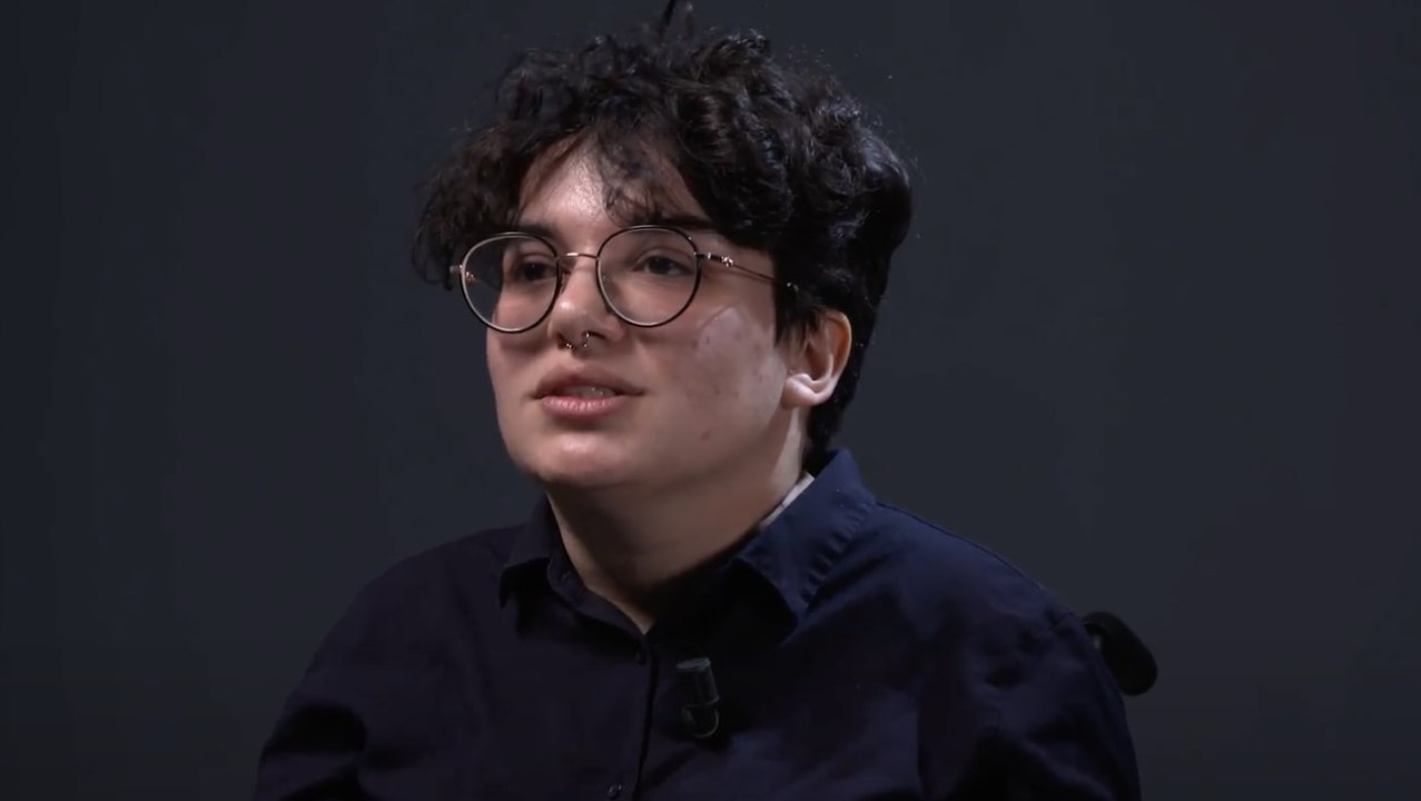 Ghazal Firouzi, atteinte de nanisme : "Je mesure 1m10, c’est une lutte au quotidien"
