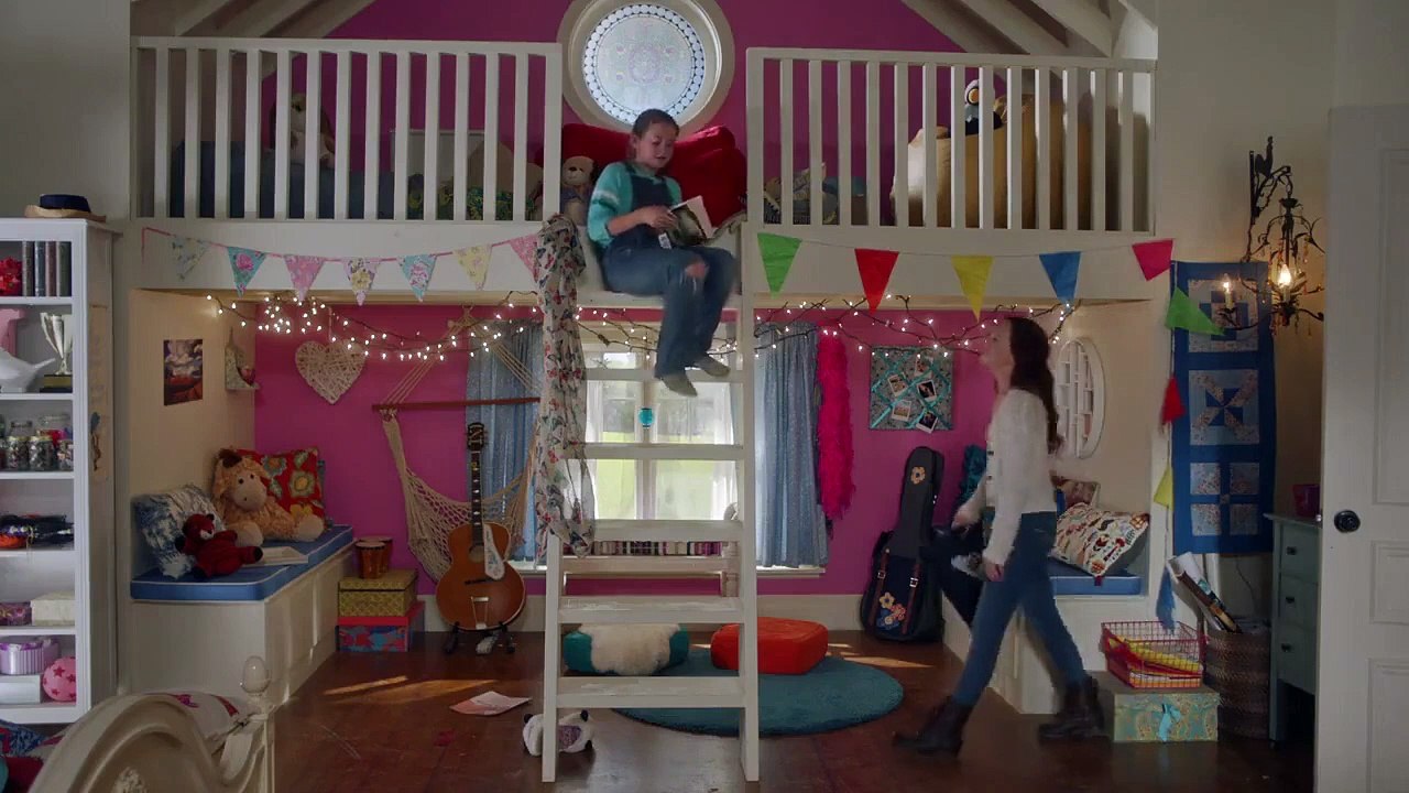 Holly Hobbie - Se2 - Ep08 - The Dauntless Daughter HD Watch