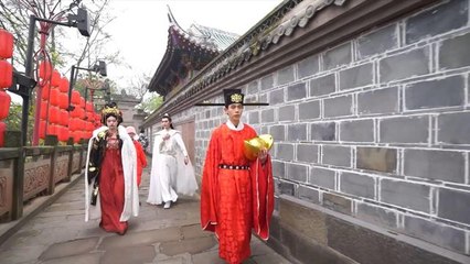 Çin'de Fener Festivali Kutlamalarından Renkli Görüntüler