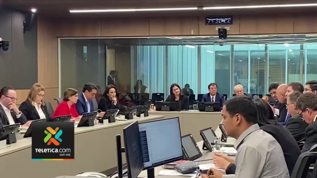 tn7-horas-extras-y-extencion-de-jornadas-a-doce-horas-complican-proyecto-de-flexibilizacion-laboral-020223