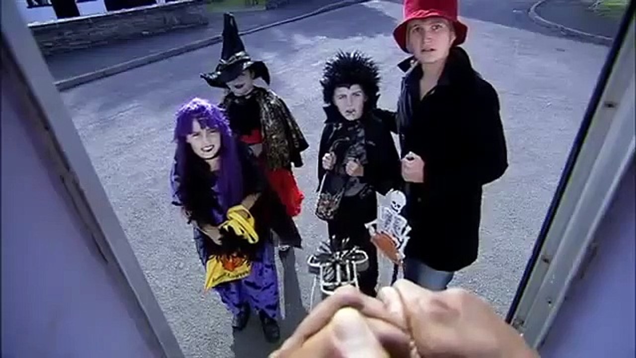 Young Dracula - Se1 - Ep12 - Halloscream HD Watch