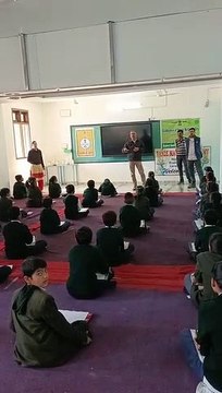 VIDEO...विद्या​र्थियों को बताई ये बातें