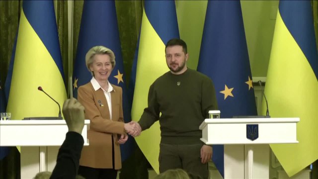 Zelenski: Las sanciones se han frenado mientras Rusia se adaptaba a ellas