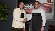 Son Dakika: Beşiktaş, Konyaspor'dan Amir Hadziahmetovic ile 4.5 yıllık sözleşme imzaladı