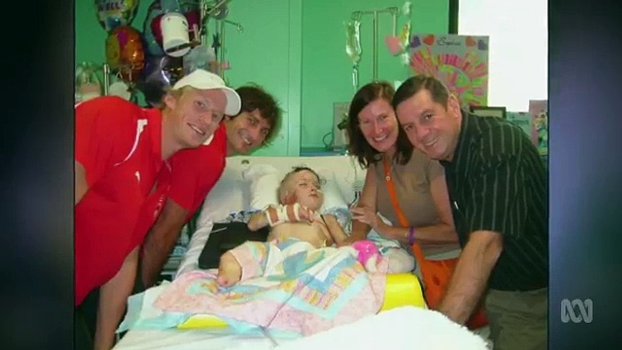 Anh's Brush with Fame - Se5 - Ep04 - Sophie Delezio HD Watch