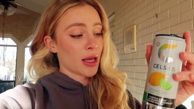 7 Min Beginner Leg Workout | Slim & Tone Your Legs