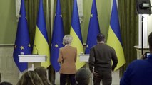 فون دير لايين: الاتحاد الأوروبي يعتزم فرض عقوبات على موسكو بحلول الذكرى الأولى لبدء غزو أوكرانيا