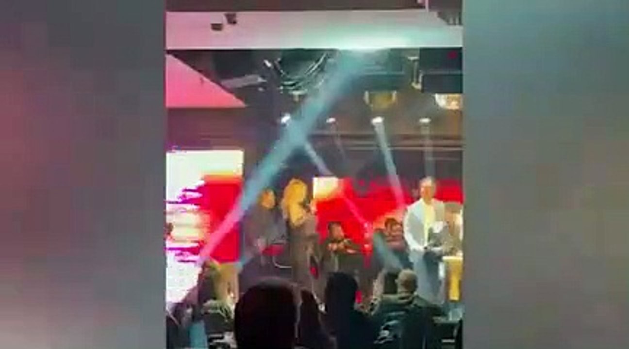 Mahsun Kırmızıgül söyledi, Hande Sarıoğlu oynadı