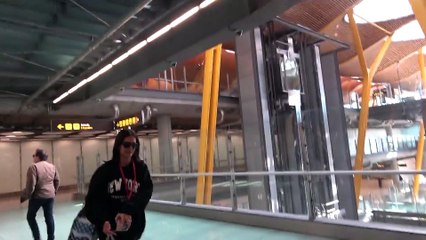 Laura Escanes recibe las llaves de su nuevo piso en Madrid