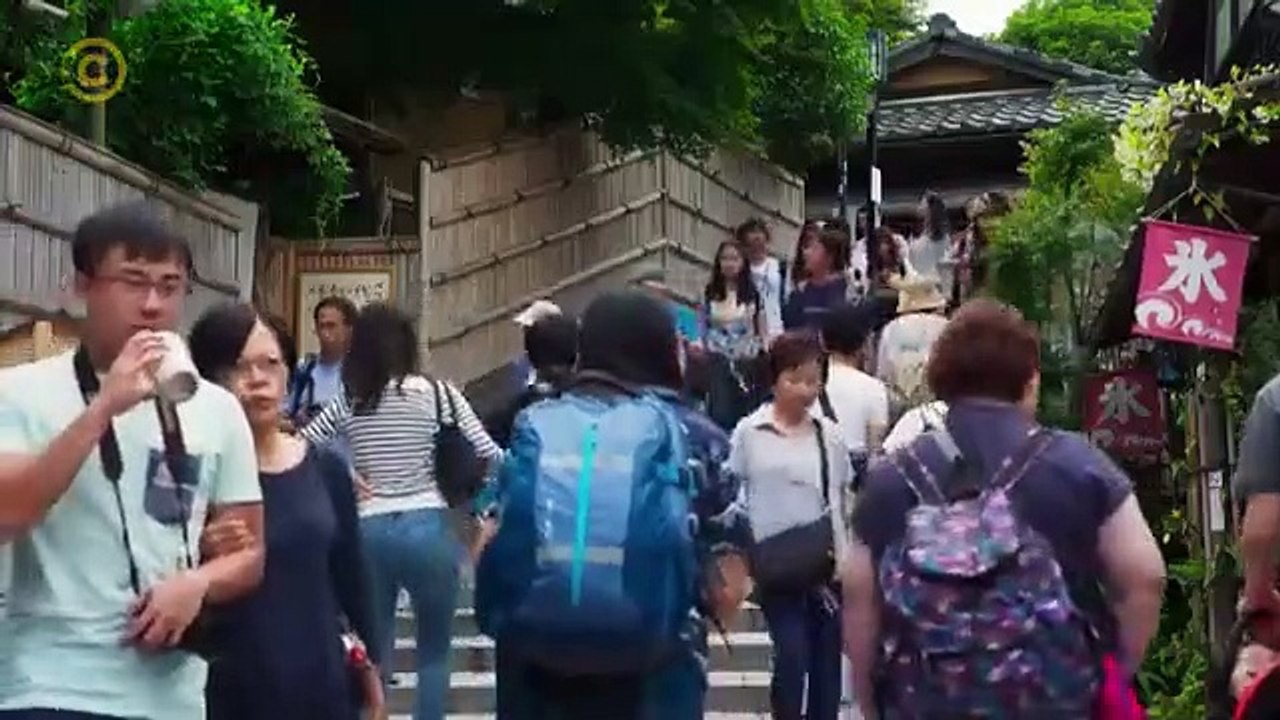 Russell Howard $$ Mum - USA Road Trip - Se3 - Ep02 - Globetrotters, - Ep02 - Ancient Arts in Japan HD Watch