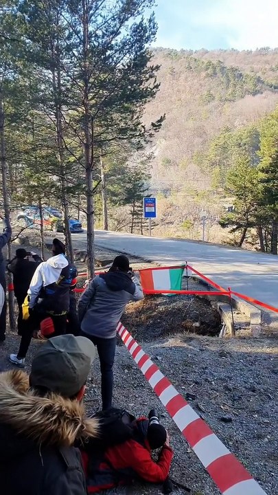 Race Car Crashes into Signs at Monte Carlo 2023