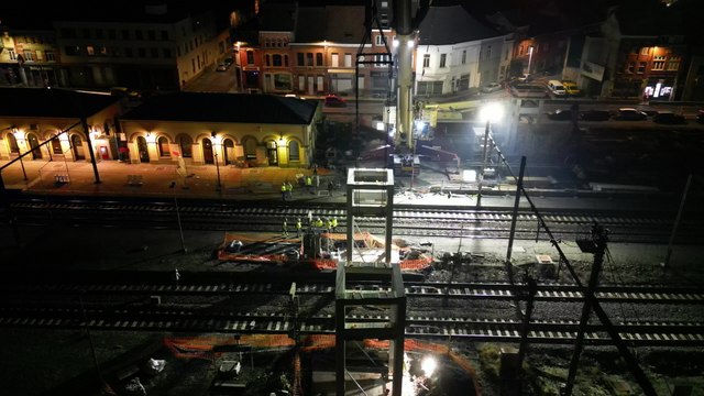 Chantier de la passerelle de la gare de Mouscron