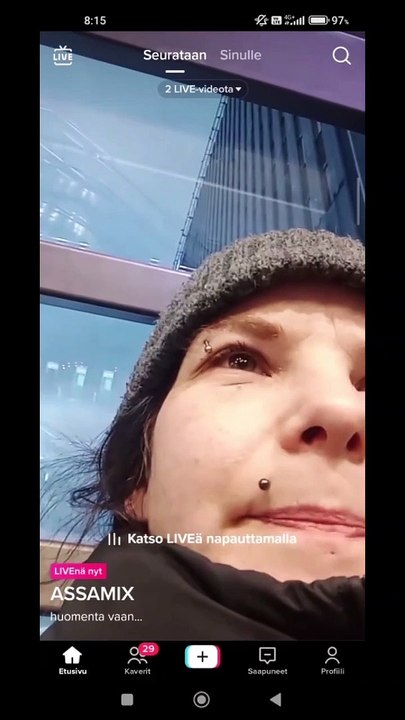 Live 010223