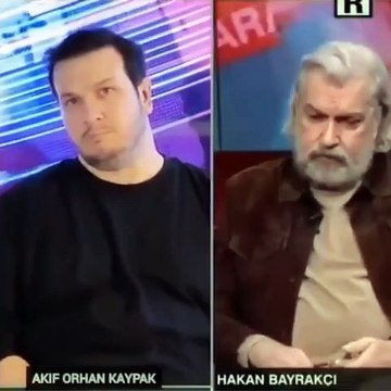 Şahan Gökbakar, Hakan Bayrakçı'yı böyle Ti'ye aldı