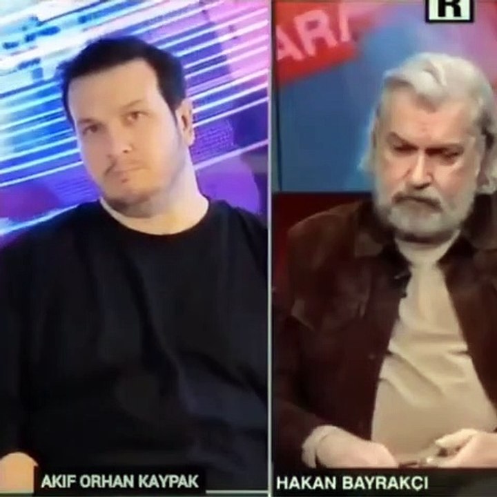 Şahan Gökbakar, Hakan Bayrakçı'yı böyle Ti'ye aldı