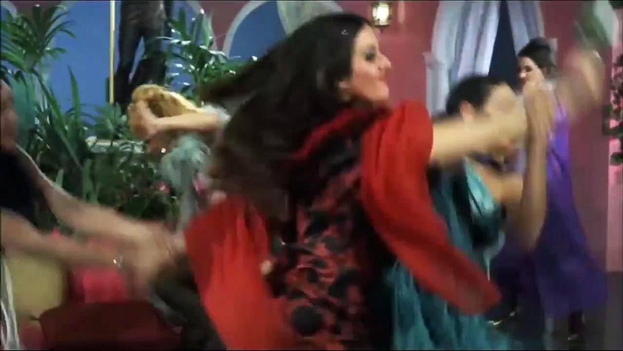 Varietés | movie | 1974 | Official Trailer