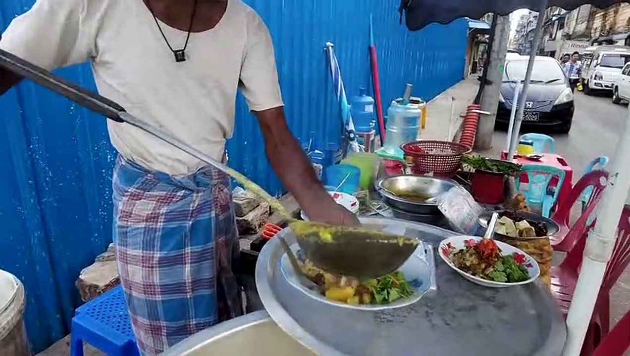 Modèle birman sur Bogyoke Road