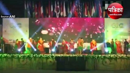 Video : सतत वित्तीय कार्य समूह की बैठक के लिए गुवाहाटी पहुंचे प्रतिनिधि, सांस्कृतिक कार्यक्रम में लिया भाग