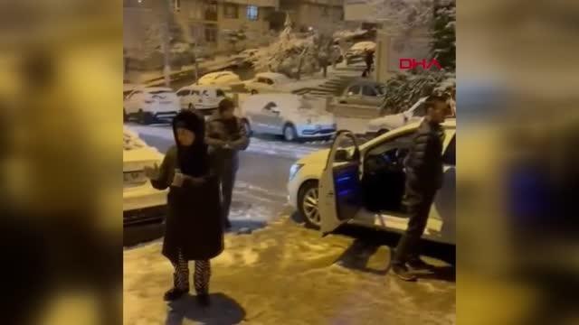 ANKARA'DA KAR YAĞIŞI ETKİSİNİ ARTIRDI