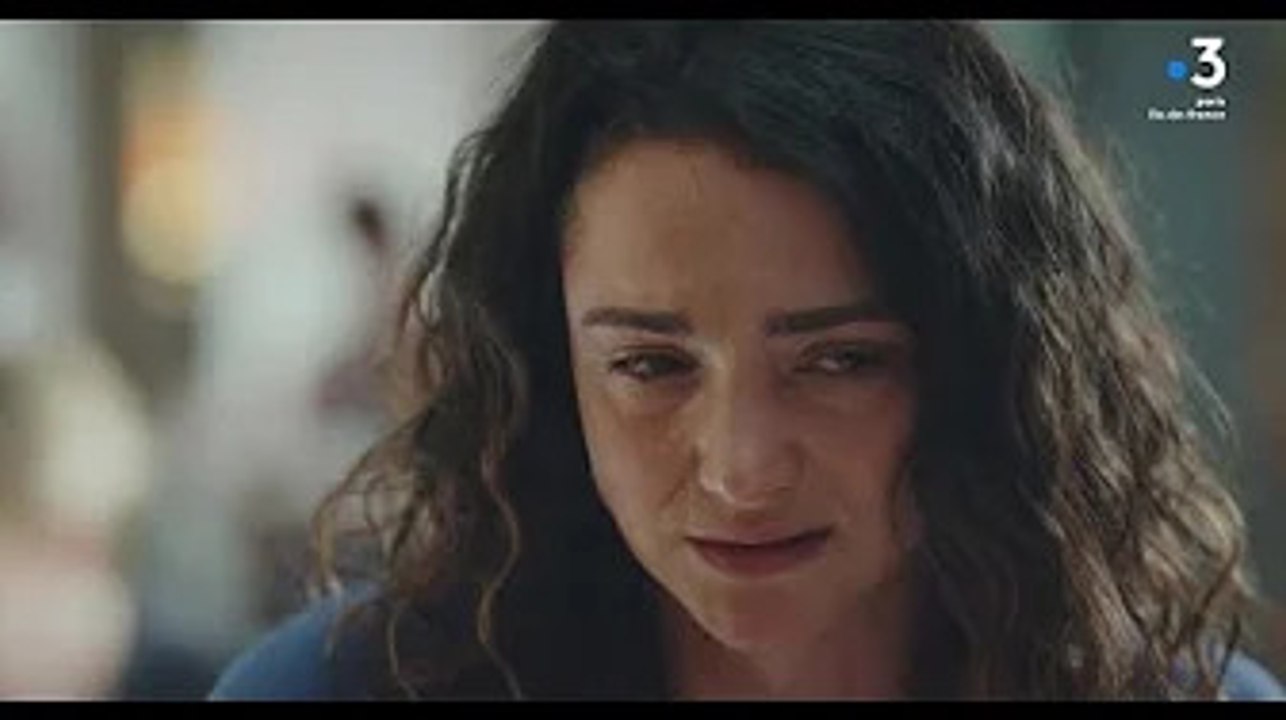 Plus belle la vie (spoiler) : le couple Emma / César finalement de retour avant le départ de Pauli