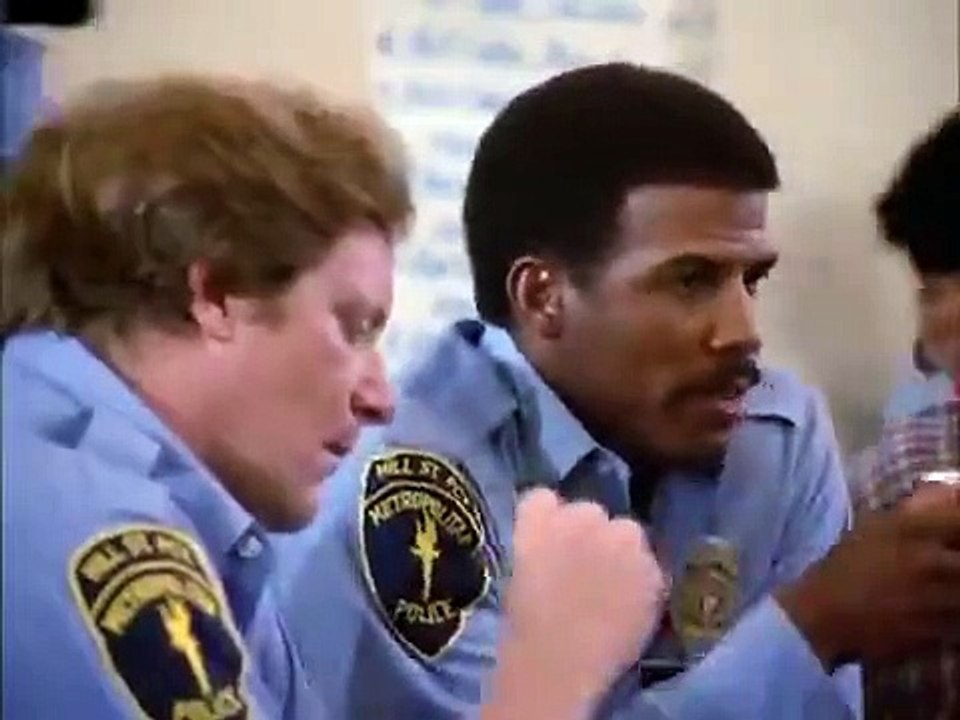Hill Street Blues - Se6 - Ep08 - Fathers and Huns HD Watch