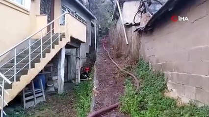 Tek katlı boş evde yangın çıktı