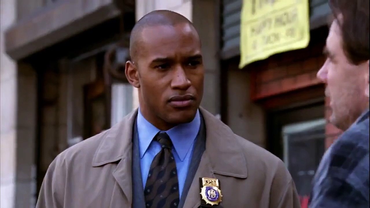 NYPD Blue - Se9 - Ep17 HD Watch