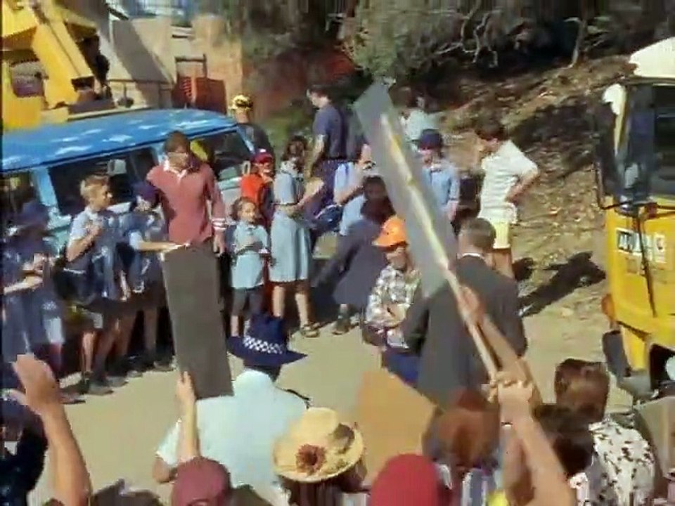 SeaChange - Se3 - Ep01 HD Watch