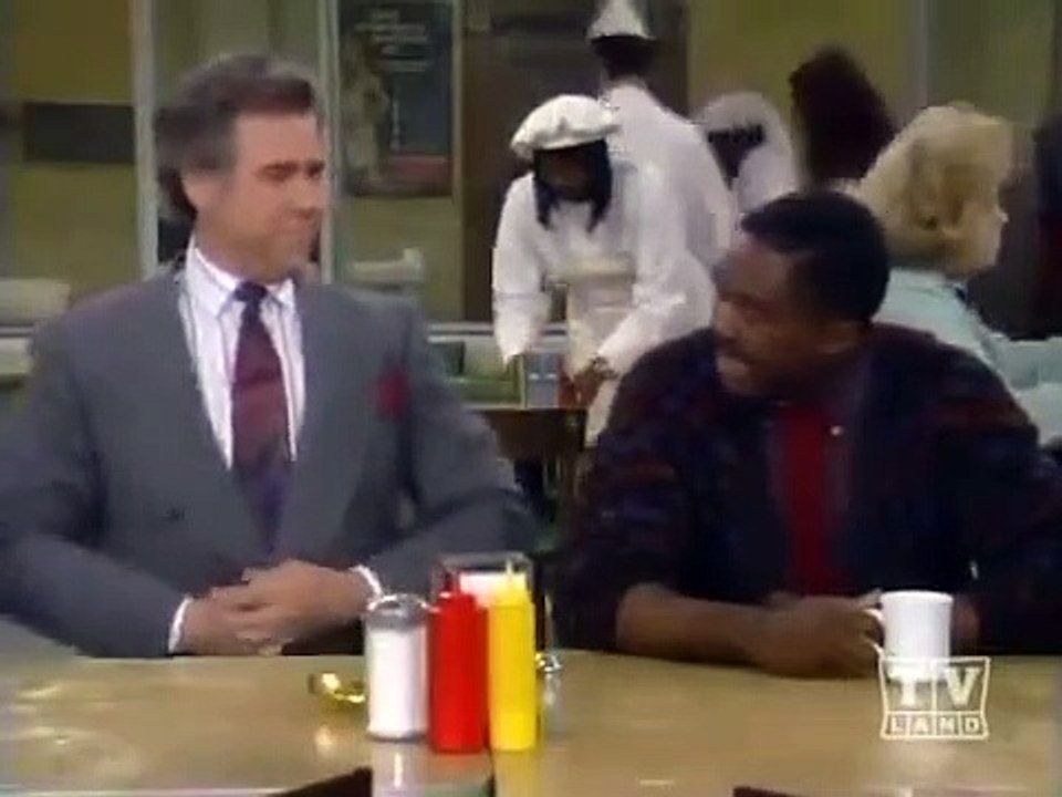Night Court - Se9 - Ep06 - Guess Who's Listening to Dinner HD Watch