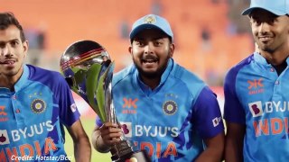 NZ के खिलाफ भारत ने जीती T20 सीरीज तो भड़की Sania Mirza ने उगला जहर,फिर Hardik ने दिया मुंहतोड़ जवाब