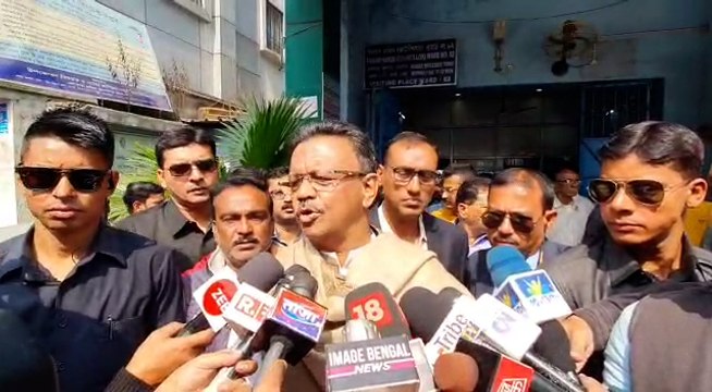 ধর্মকে অবলম্বন করে আইএসএফ রাজনীতি করছে, এটা ঠিক নয়: ফিরহাদ হাকিম| Oneindia Bengali