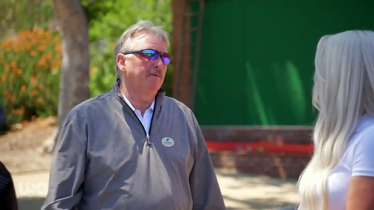 Miz and Mrs - Se2 - Ep17 - Mizsteaks $$ Weiners HD Watch