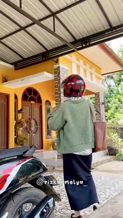cerita konsisten 1thn ngonten