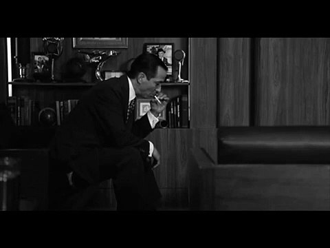 Buenas noches, y buena suerte | movie | 2005 | Official Trailer