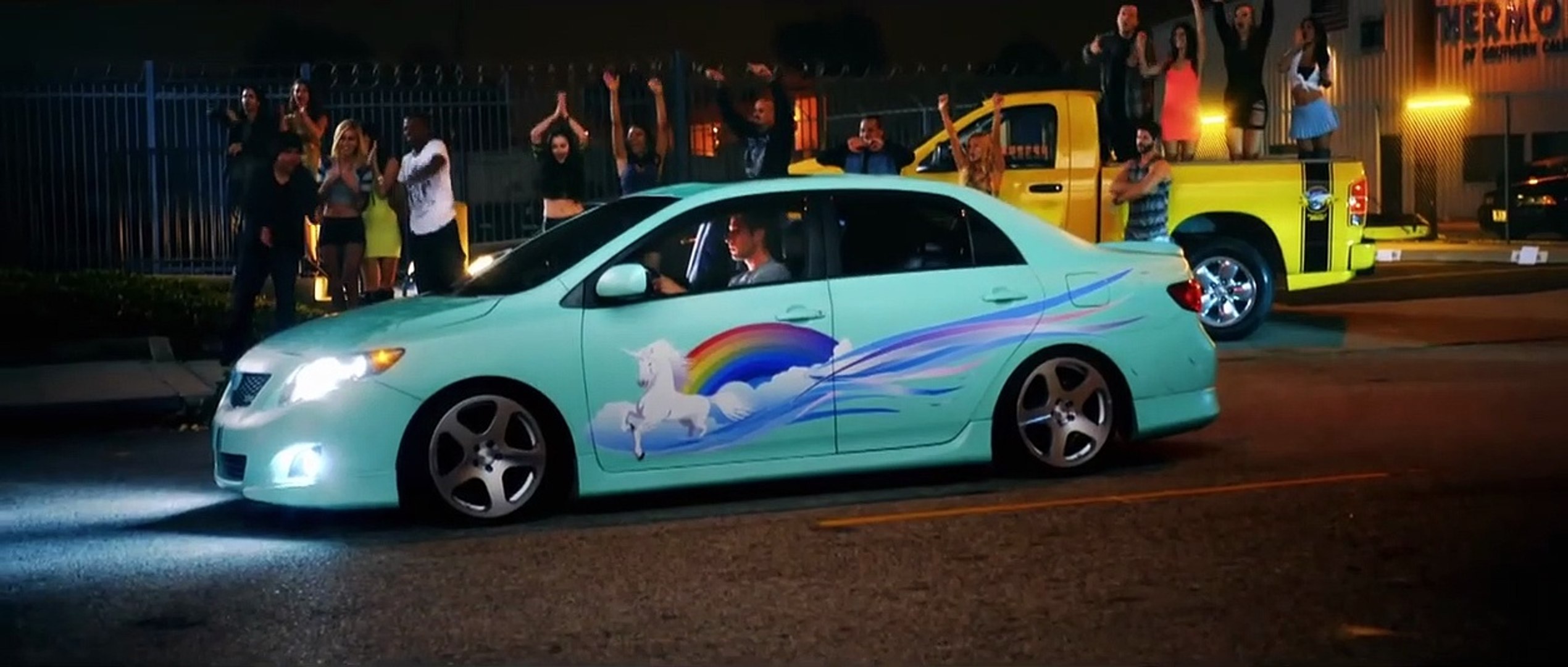 Superfast 8 | movie | 2015 | Official Trailer, image size:2540x1080