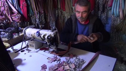 Osmaniye'de Tasma Üretip Satan Esnaf: "Köyde Hayvan Kalmadı. Eskiden Daha Çok Satılıyordu, Şimdi Yok"