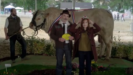 Luces de París | movie | 2014 | Official Trailer