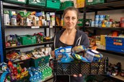 Manager at  Rainbow Junktion talks about what the food waste cafe offers for residents in Leeds