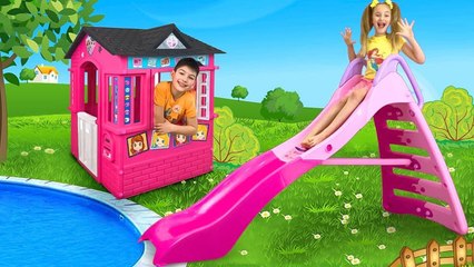 Sasha plays in pool and finds inflatable Toys in Surprise Eggs