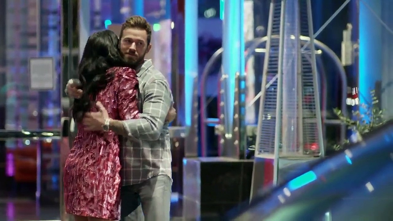 Total Bellas - Se5 - Ep06 - Salsa Caliente HD Watch