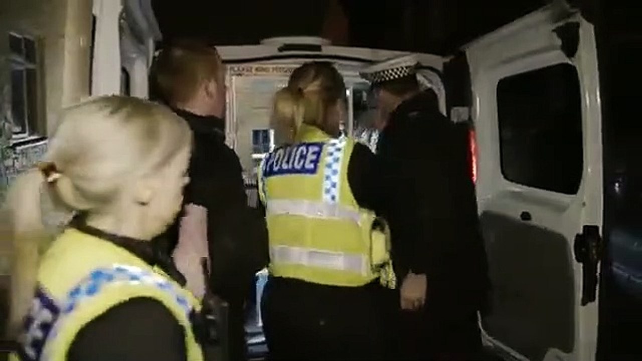 Traffic Cops - Se2 - Ep03 HD Watch